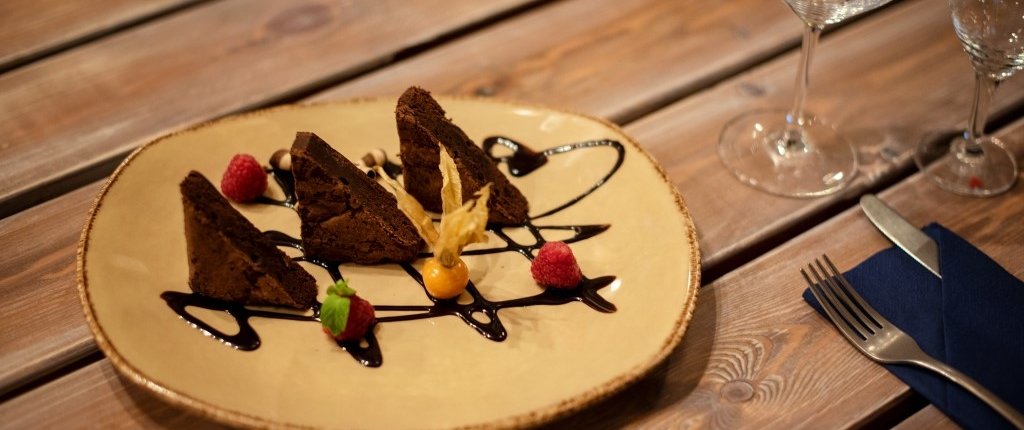 Sweet Mountain Brownie